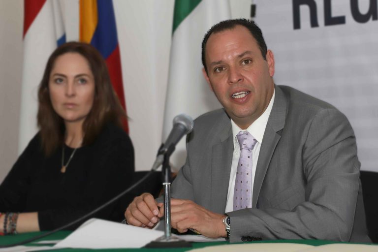 No transparentó la extinta SETYDE facturas de viáticos