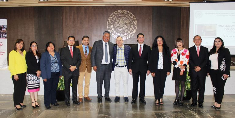 Diserta conferencia magistral “Reflexión histórico-jurídica del constituyente en Tlaxcala”