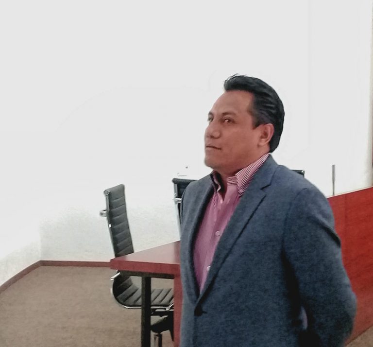 Exhorta SAGA a legisladores abrir instalaciones del Congreso Local