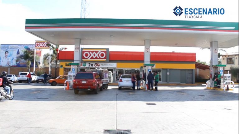 Descartan trabajadores de gasolineras problemas de escasez y aumento de costos