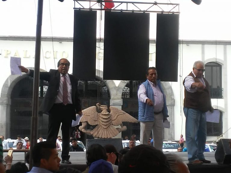 Ceden diputados y desechan iniciativa de ley de movilidad