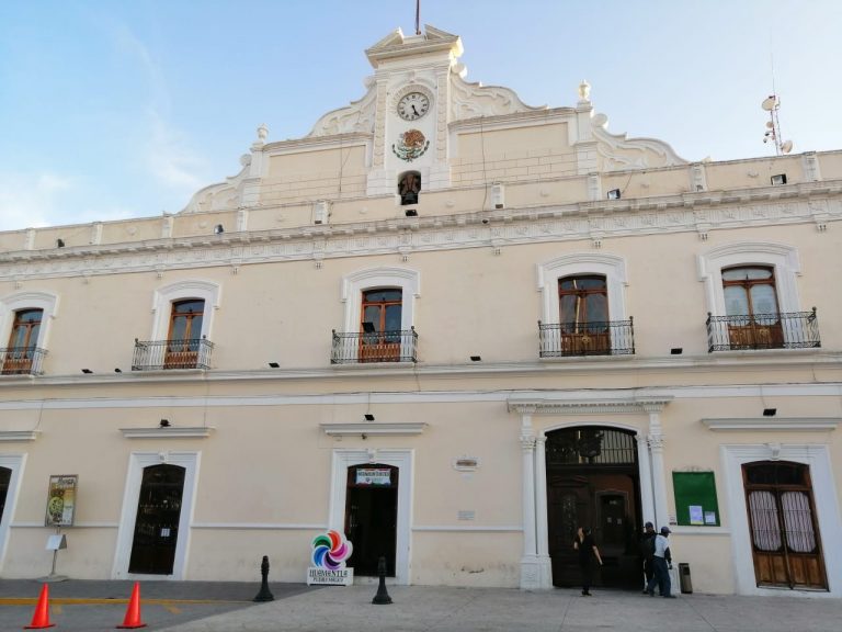 Síndicos: la oposición y dolor de cabeza en ayuntamientos