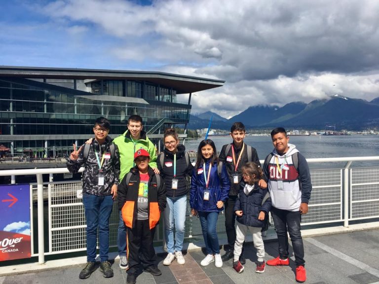 Van estudiantes tlaxcaltecas a Canadá; estudiarán Cultura de la Sustentabilidad