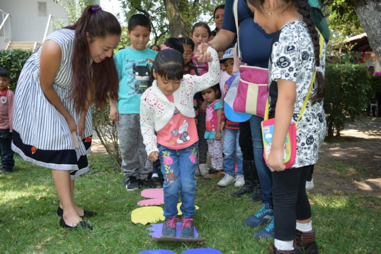 Con actividades para niñas y niños con discapacidad, celebran en UBR Zacatelco