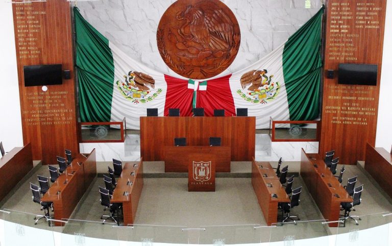 Pasan de 50 a 130 Jóvenes Construyendo el Futuro en el Congreso; niegan uso político-electoral
