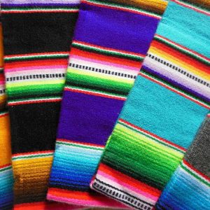 ¿Ya sabías esto de los Sarapes de Contla, la otra Bandera Mexicana?