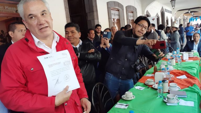 Deja Rodríguez Roldán  SECTE para apoyar campaña de candidato al CEN PRI