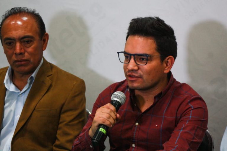 Expondrá José Antonio Ayala en Zacatelco, artista plástico tlaxcalteca