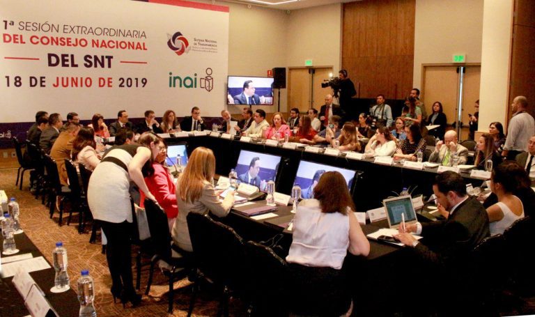 Podría SNT poner fin a controversia de IAIPTlax