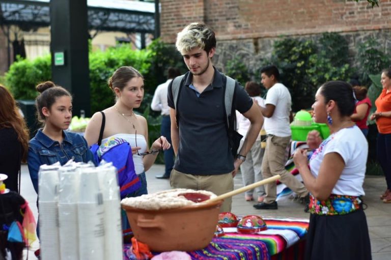 Exitosa participación de Zacatelco durante Festival Regional de Tlaxcala en CDMX