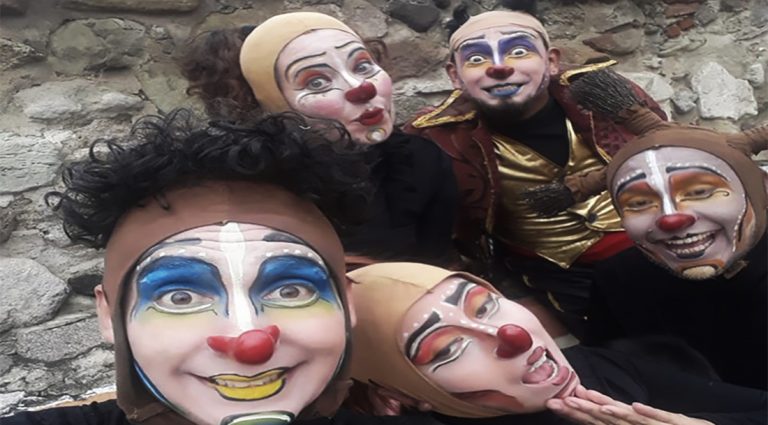 Tras dos años de preparación, irá nuevamente a Colombia la Rockola Teatral de Espejo Ilusión