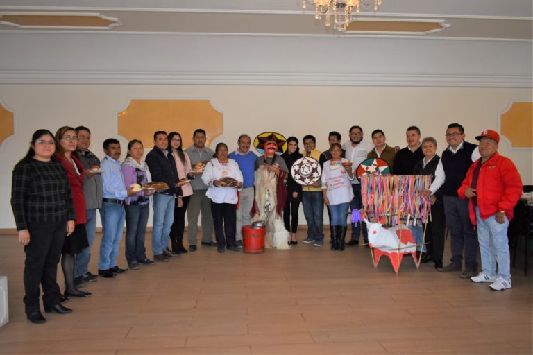 Buscan que pan con helado y danza de los chivarrudos sea patrimonio cultural inmaterial de Zacatelco