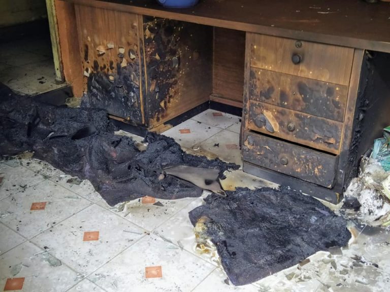 Allanan, roban e incendian Alberge La Sagrada Familia la noche de ayer