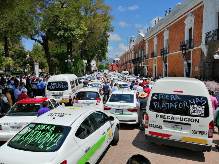 De 7 a 9 pesos pretenden transportistas incremento al pasaje