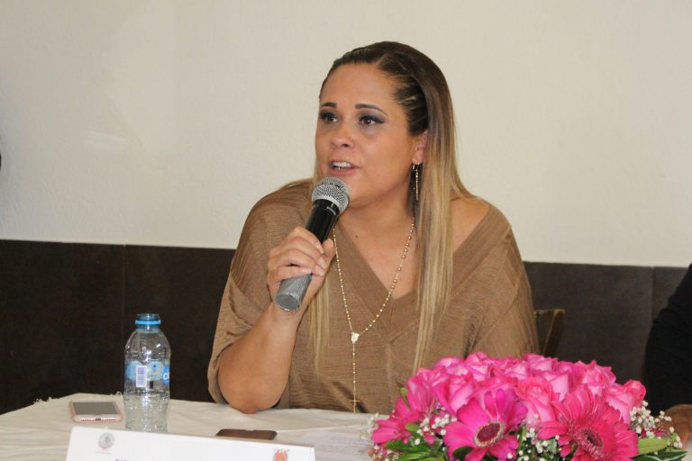 ¿Tiene diputada petista boca de marinero?