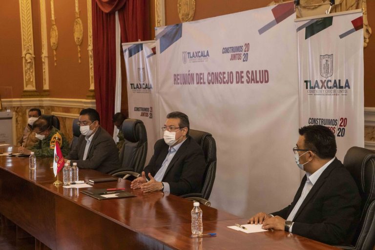 No regresarán en Julio trabajadores del gobierno acuerda consejo estatal de salud