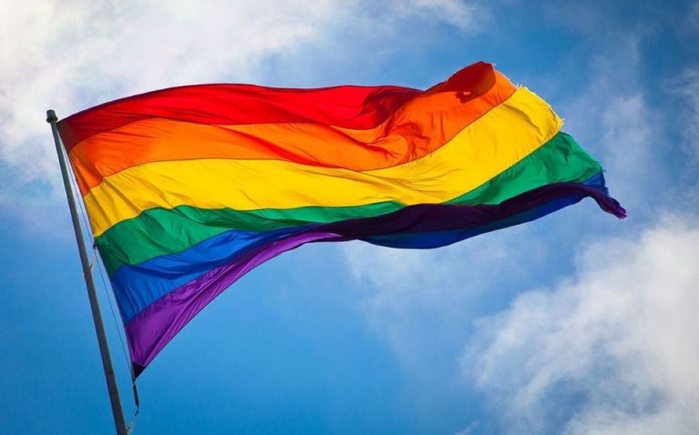 Docentes LGBT+ en Tlaxcala, actores clave para avanzar en inclusión pero que prefieren el silencio