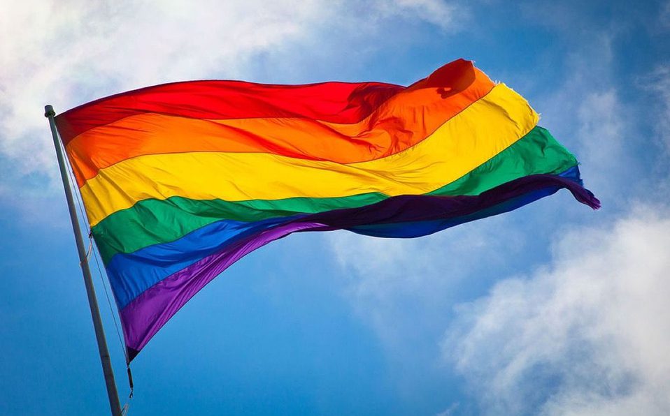 Docentes LGBT+ en Tlaxcala, actores clave para avanzar en inclusión pero que prefieren el silencio