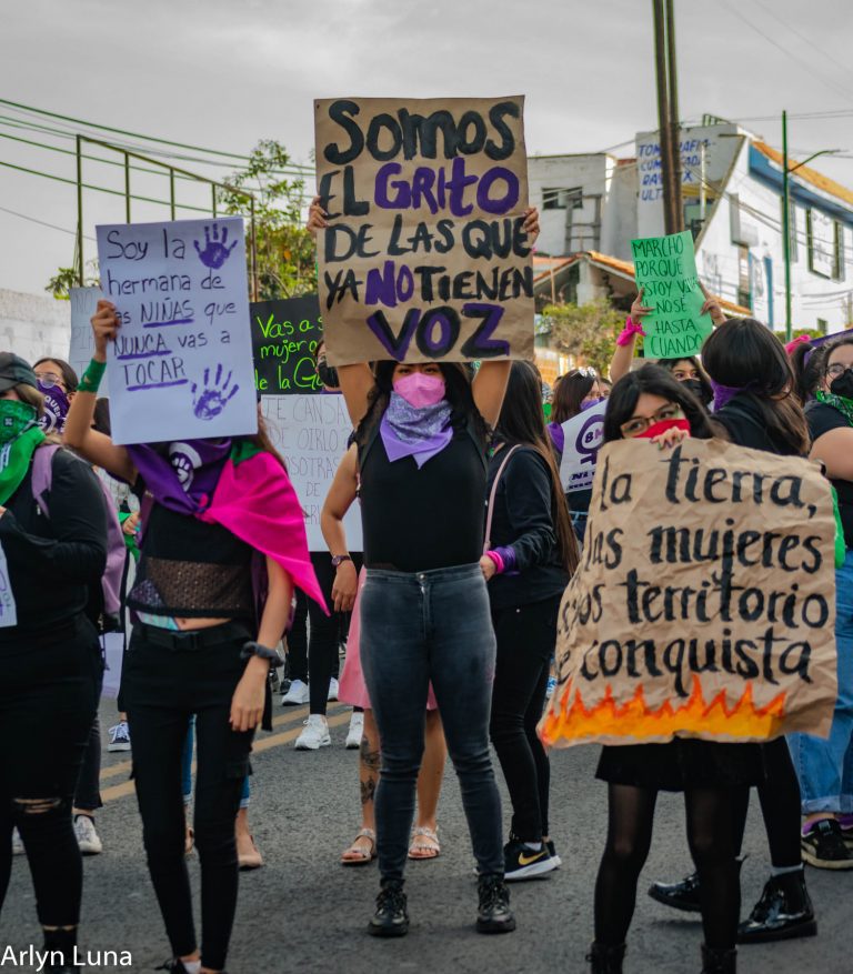 Rumbo al 8M en Tlaxcala, Seguridad Municipal solicita mujeres policías para cubrir la marcha