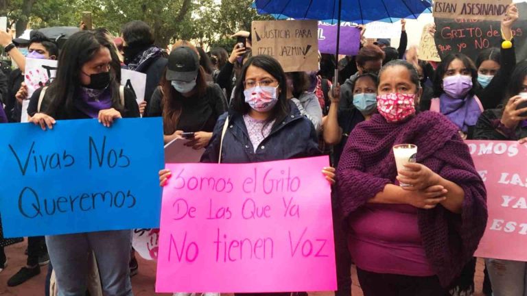 soluciones-ante-feminicidios-y-desapariciones-piden-mujeres-en-tlaxcala-durante-marcha