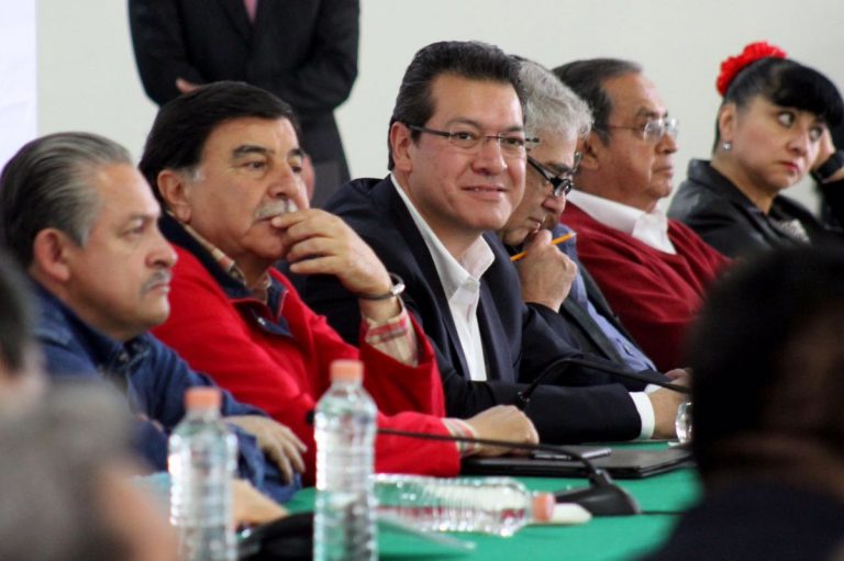 Por mala administración, Mena y Mariano perdieron miles de millones de pesos