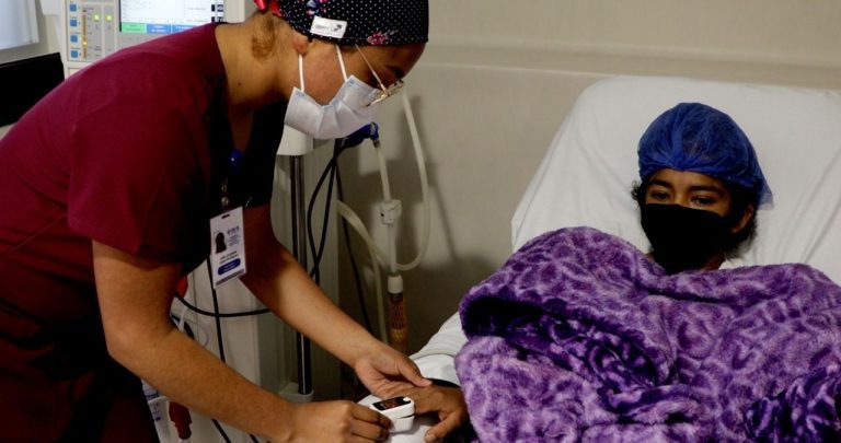 Dulce, primer paciente de hemodiálisis del complejo médico especializado