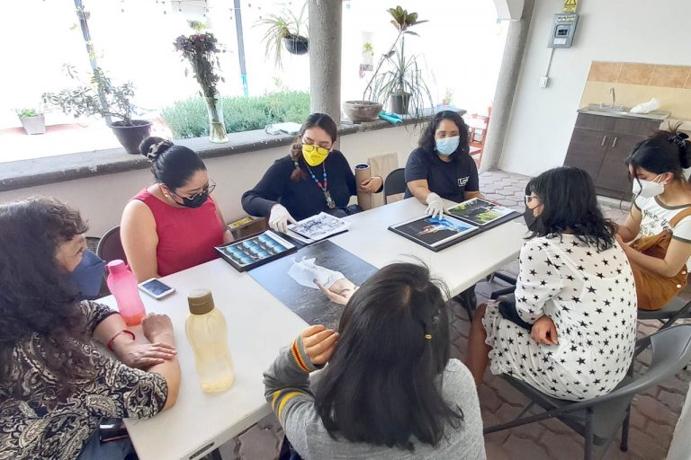“Un Arma Radical», Muestra de Mujeres Fotógrafas de Tlaxcala