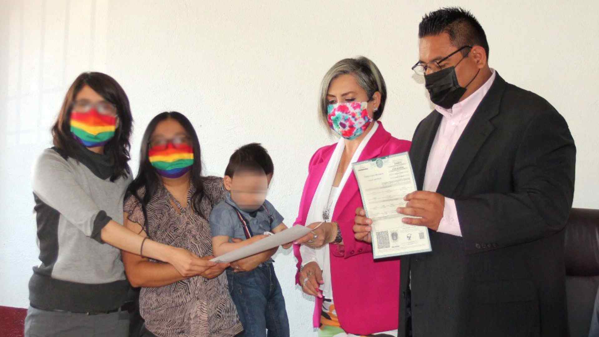 madres-comaternidad-Tlaxcala-CEDH-Coordinación del Registro Civil de Tlaxcala