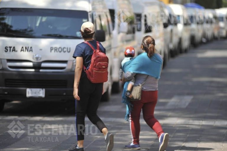 Transportistas tlaxcaltecas: ¿A quién beneficia el aumento de $2 al pasaje?