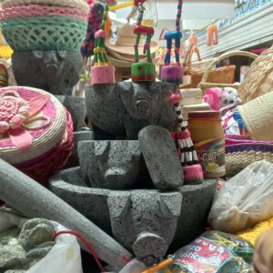 El molcajete lucha por conservarse en la tradición