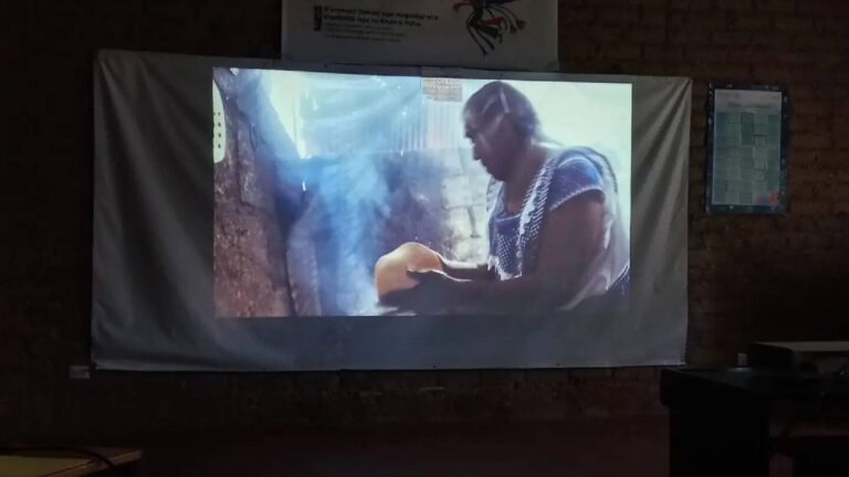 «Yuhmu, lengua otomí en alto peligro de extinción», documental para salvar la tradición