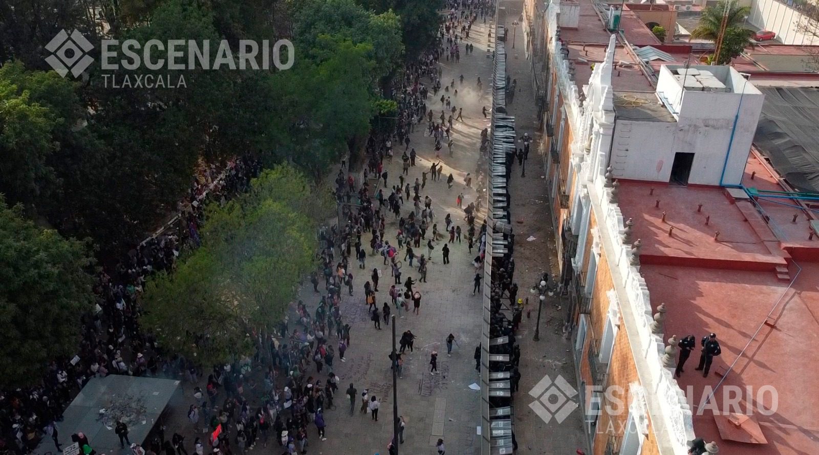 Marcha del 8M2023 en Tlaxcala reafirma la fuerza del movimiento feminista pese a la represión 9 marcha-del-8m-en-tlaxcala-gobierno-movimiento-feminista-represión-
