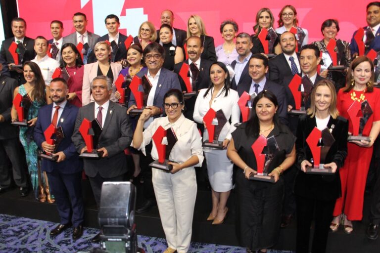 premio-gobiernos locales-tlaxcala-apizaco-alcaldes de méxico