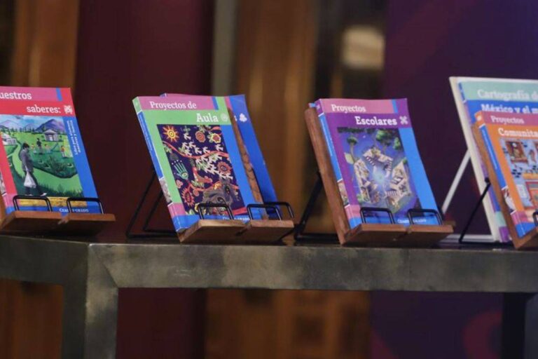 nuevos libros de texto en México