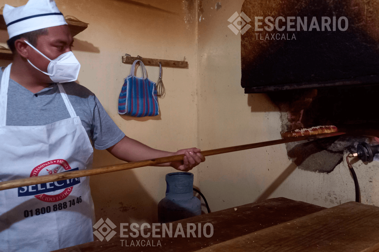 Totolac, las raíces del sabor: el pan de fiesta 1 Elaboración del pan de en San Juan Totolac