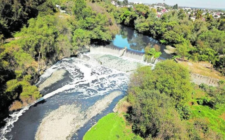 Gobiernos de Tlaxcala y Puebla simulan acciones para saneamiento del Atoyac