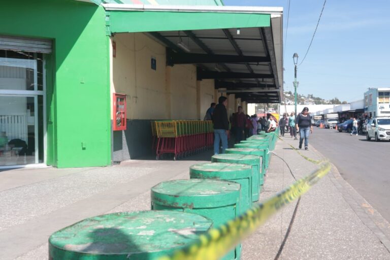 Municipio de Tlaxcala cobraba a comerciantes de Aurrera pese a ser «propiedad privada»