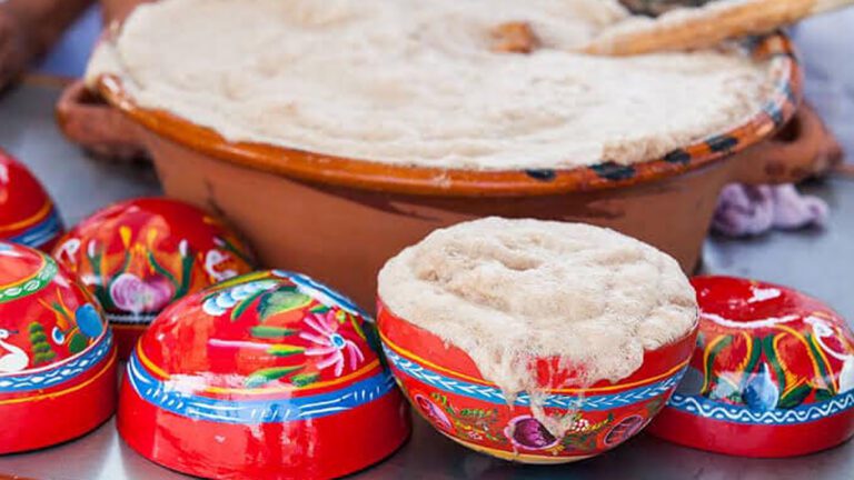 Agua de barranca, la bebida tradicional de Zacatelco