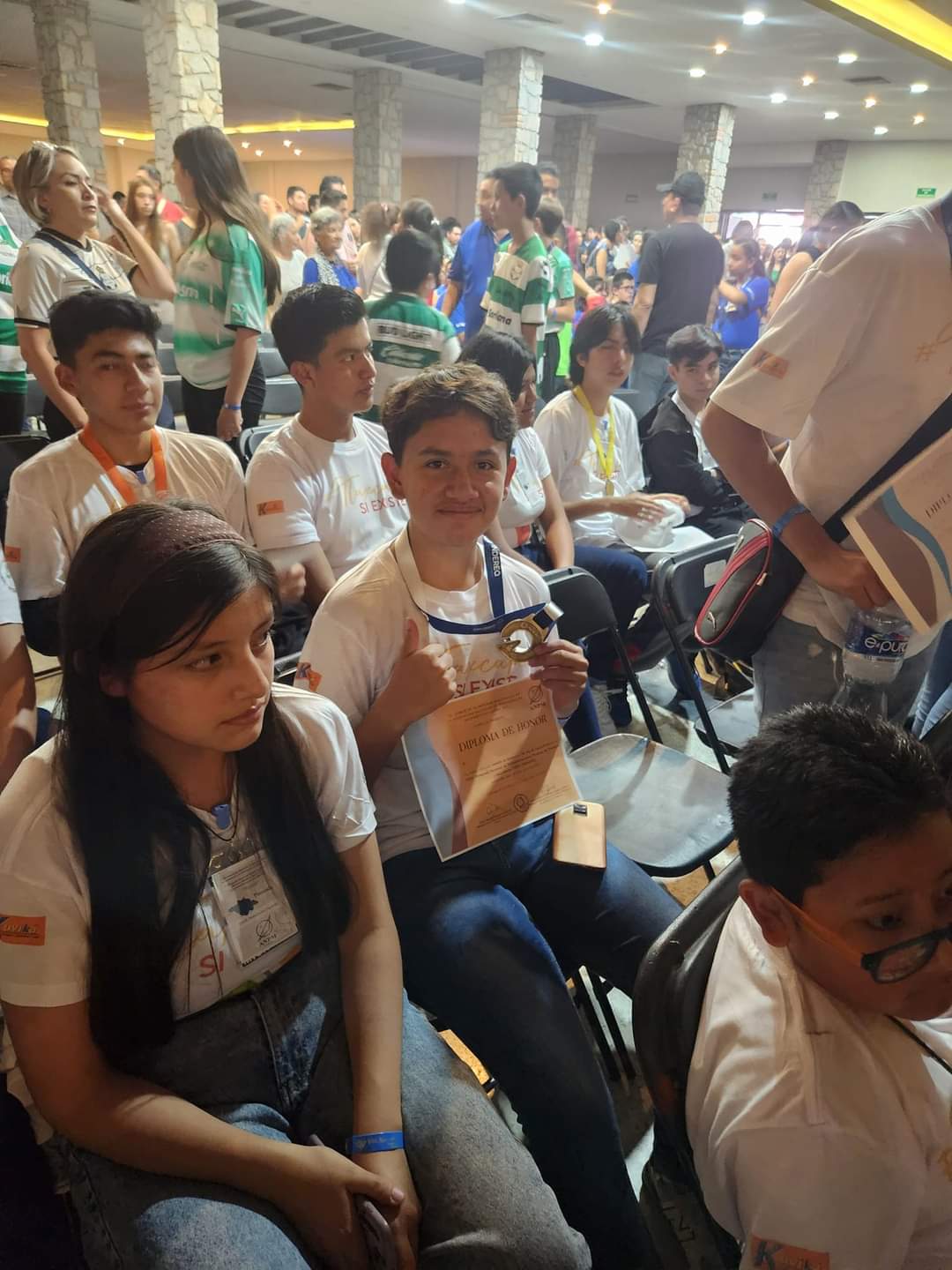 Noaj Lugo destaca en matemáticas: ¡Ayúdalo a representar a México en las Olimpiadas Internacionales de Singapur!