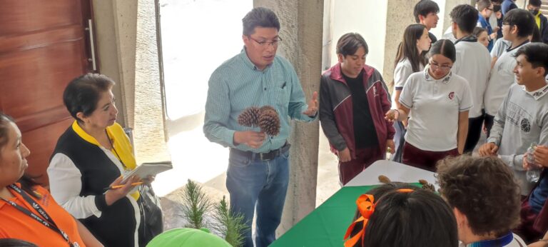 Presentan programa piloto «Mi escuela es un guardián de los árboles emblemáticos de Tlaxcala»