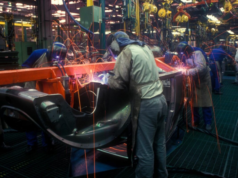 CEREAL impulsa mecanismo para denunciar violaciones a los derechos laborales en el sector automotriz