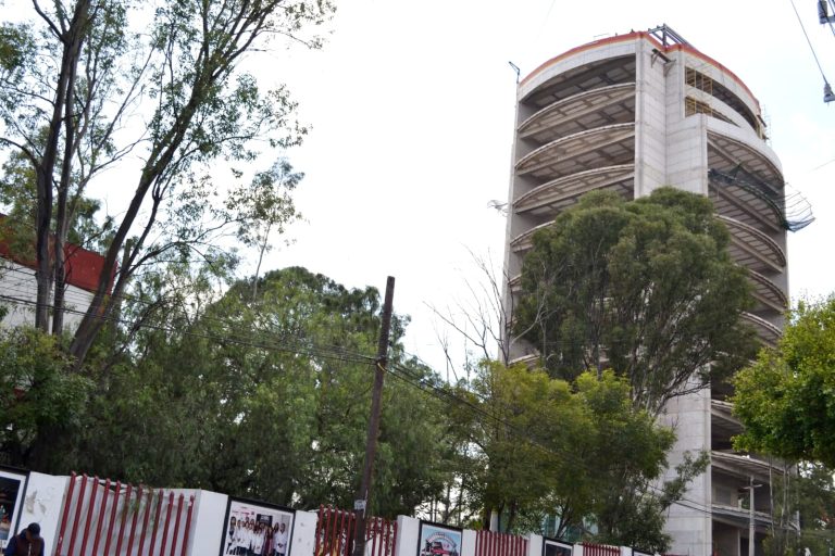 Torre de Rectoría: símbolo del poder institucional y de la opacidad frente a las necesidades académicas