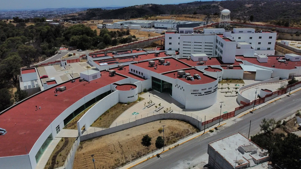 A cuatro años, Lorena Cuéllar suma solo tres obras emblemáticas; cuatro menos que su antecesor Marco Mena 5 Hospital General de Tlaxcala