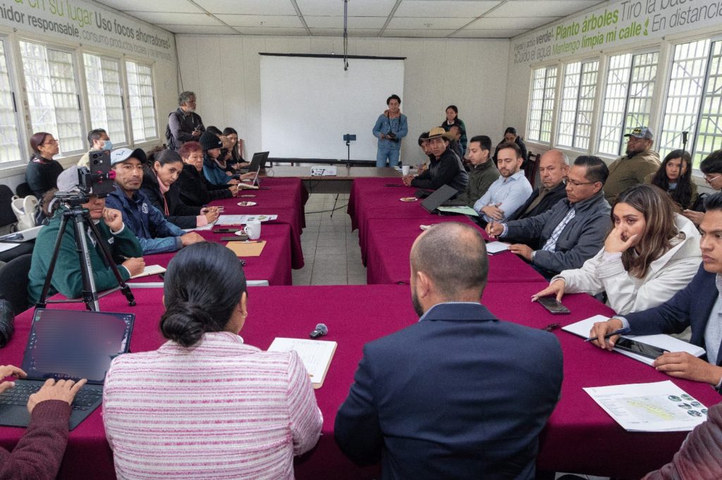 Gobierno insiste en estanque en el Parque de la Juventud y exhibe falta de inclusión; Acuerdos a los que se llegó