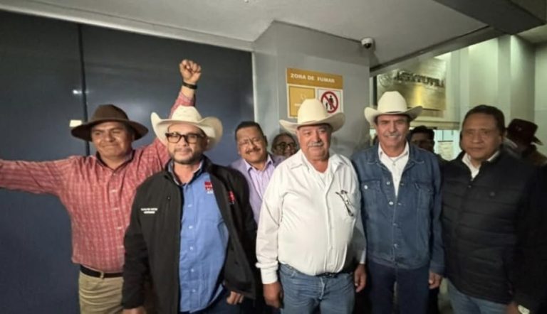 Agricultores tlaxcaltecas desmienten a Rafael de la Peña, señalan omisión de autoridades durante diálogo