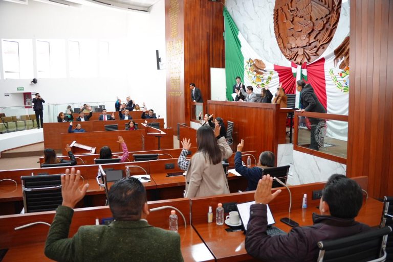 En noviembre, el Congreso aprobó sólo 2 exhortos y 2 iniciativas, una es del Ejecutivo y otra responde a fecha conmemorativa