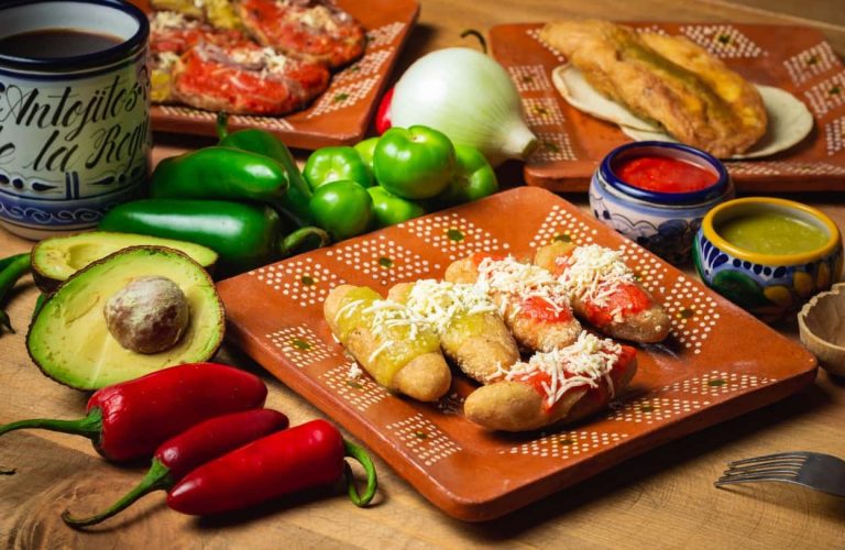 El molote: Un ícono de la gastronomía tlaxcalteca que puedes preparar en casa