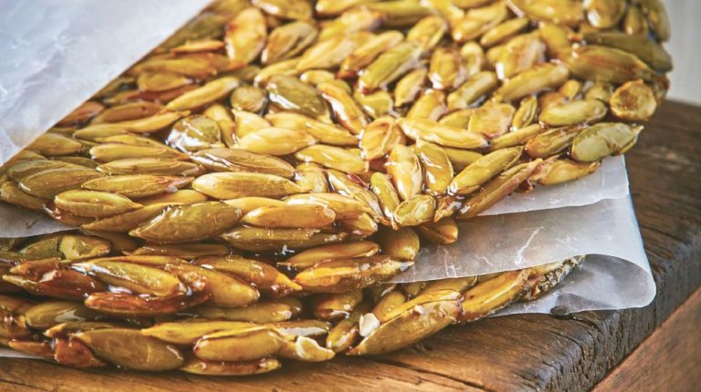 Dulce de pepita con miel: El crujiente corazón de la tradición tlaxcalteca