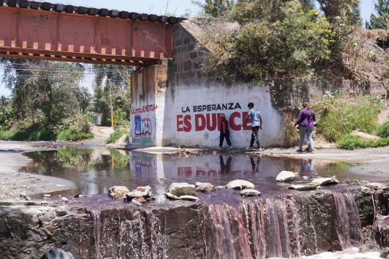Aguas negras de Mazatecochco afectan a Papalotla y agravan crisis de la cuenca Atoyac; ¿Qué dicen los ediles?